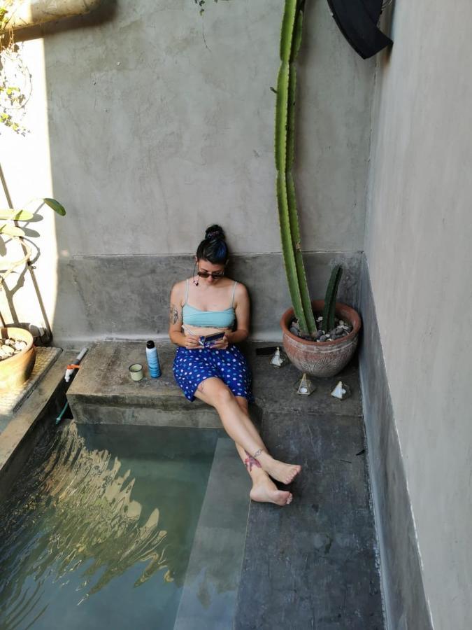 Sela Stay Jogjakarta Buitenkant foto